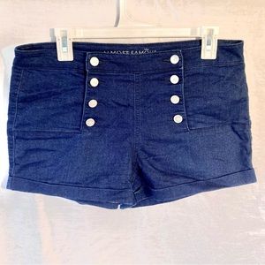 Double breasted shorts